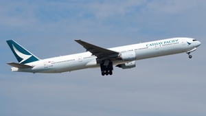 Photo of B-HNW - Boeing 777-31H operated by Cathay Pacific Airways