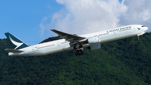 Photo of B-HNM - Boeing 777-367 operated by Cathay Pacific Airways