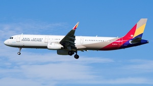 Photo of HL8074 - Airbus A321-231 operated by Asiana Airlines