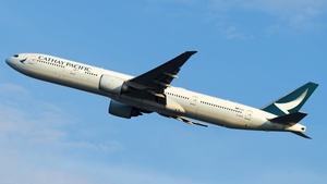 Photo of B-KPZ - Boeing 777-367(ER) operated by Cathay Pacific Airways
