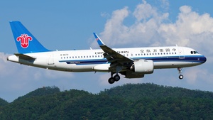 Photo of B-8670 - Airbus A320-271N operated by China Southern Airlines
