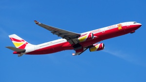Photo of B-305W - Airbus A330-343 operated by Lucky Air
