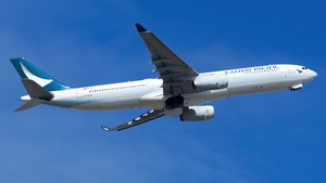 Photo of B-HLS - Airbus A330-343 operated by Cathay Pacific Airways
