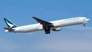 Photo of B-HNI - Boeing 777-367 operated by Cathay Pacific Airways