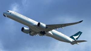 Photo of B-LXM - Airbus A350-1041 operated by Cathay Pacific Airways