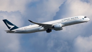 Photo of B-LRM - Airbus A350-941 operated by Cathay Pacific Airways