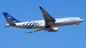 Photo of B-5908 - Airbus A330-243 operated by China Eastern Airlines
