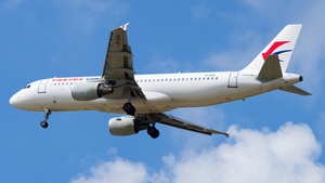 Photo with serial 2235 - Airbus A320-214