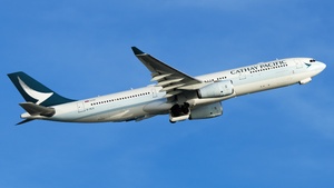 Photo of B-HLQ - Airbus A330-343 operated by Cathay Pacific Airways