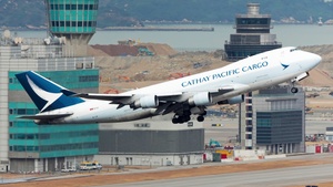 Photo of B-LIF - Boeing 747-467F(ER) operated by Cathay Pacific Cargo