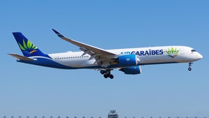 Photo with serial 327 - Airbus A350-941