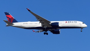 Photo with serial 135 - Airbus A350-941