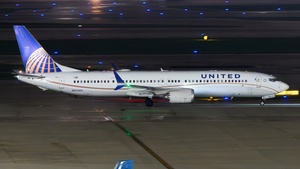 Photo of N37502 - Boeing 737 MAX 9 operated by United Airlines