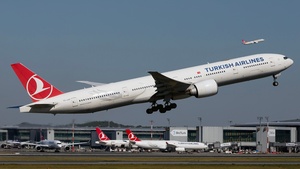Photo of TC-JJO - Boeing 777-3F2(ER) operated by Turkish Airlines
