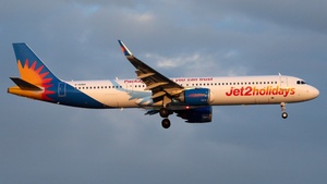 Photo of G-SUNH - Airbus A321-251NX operated by Jet2