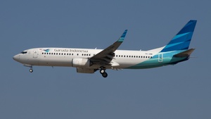 Photo of PK-GMW - Boeing 737-8U3 operated by Garuda Indonesia