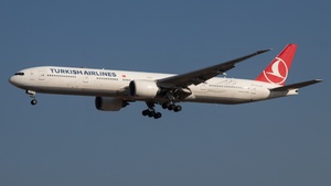 Photo of TC-JJR - Boeing 777-3F2(ER) operated by Turkish Airlines