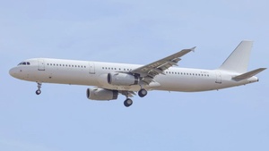 Photo of B-6271 - Airbus A321-231 operated by China Southern Airlines