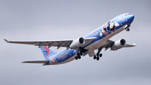 Photo of B-6507 - Airbus A330-343 operated by China Eastern Airlines