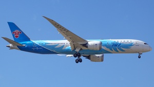 Photo of B-20EH - Boeing 787-9 Dreamliner operated by China Southern Airlines