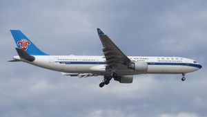 Photo of B-5965 - Airbus A330-323 operated by China Southern Airlines