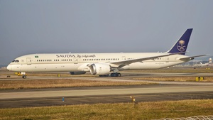 Photo of HZ-AR25 - Boeing 787-10 Dreamliner operated by Saudia