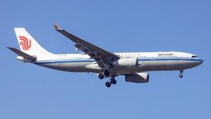 Photo of B-6072 - Airbus A330-243 operated by Air China