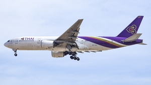 Photo of HS-TJR - Boeing 777-2D7(ER) operated by Thai Airways International