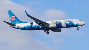 Photo of B-6068 - Boeing 737-81B operated by China Southern Airlines
