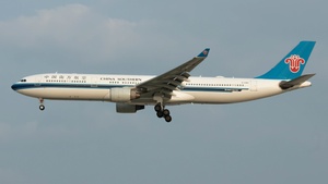 Photo of B-5965 - Airbus A330-323 operated by China Southern Airlines
