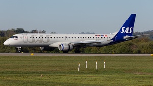 Photo of SE-RSZ - Embraer ERJ-195LR operated by SAS Link