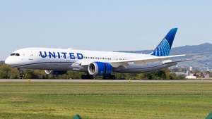 Photo of N71108 - Boeing 787-9 Dreamliner operated by United Airlines