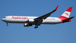 Photo of OE-LAY - Boeing 767-3Z9(ER) operated by Austrian Airlines