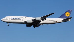 Photo of D-ABYR - Boeing 747-830 operated by Lufthansa