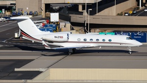 Photo of N421QS - Gulfstream GIV-X (G450) operated by NetJets