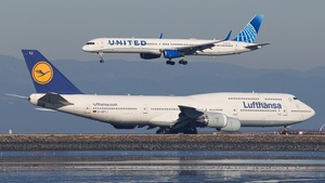Photo of D-ABYJ - Boeing 747-830 operated by Lufthansa