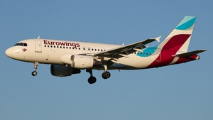 Photo of D-ABGQ - Airbus A319-112 operated by Eurowings