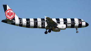 Photo of D-ASGE - Airbus A320-214 operated by Condor