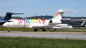 Photo of C-FROJ - Bombardier Global Express operated by Execaire