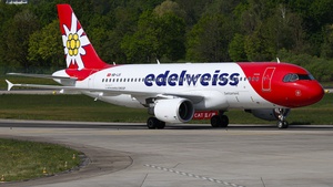Photo of HB-IJV - Airbus A320-214 operated by Edelweiss Air