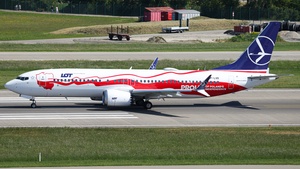 Photo of SP-LVD - Boeing 737 MAX 8 operated by LOT Polish Airlines