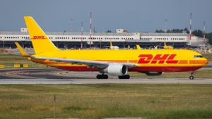 Photo of G-DHLK - Boeing 767-3JHF(ER) operated by DHL Air