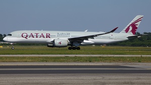 Photo of A7-ALX - Airbus A350-941 operated by Qatar Airways