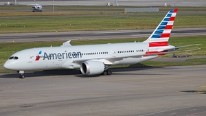 Photo of N818AL - Boeing 787-8 Dreamliner operated by American Airlines