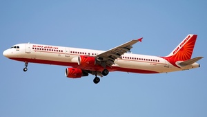 Photo of VT-PPF - Airbus A321-211 operated by Air India