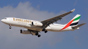 Photo of A6-EKY - Airbus A330-243 operated by Emirates