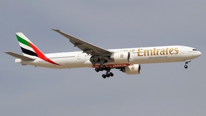 Photo of A6-ECF - Boeing 777-31H(ER) operated by Emirates