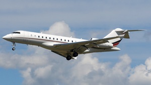 Photo of CS-GLM - Bombardier Global 6500 operated by NetJets Europe