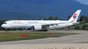 Photo of B-30CW - Airbus A350-941 operated by China Eastern Airlines