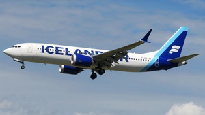 Photo of TF-ICS - Boeing 737 MAX 8 operated by Icelandair